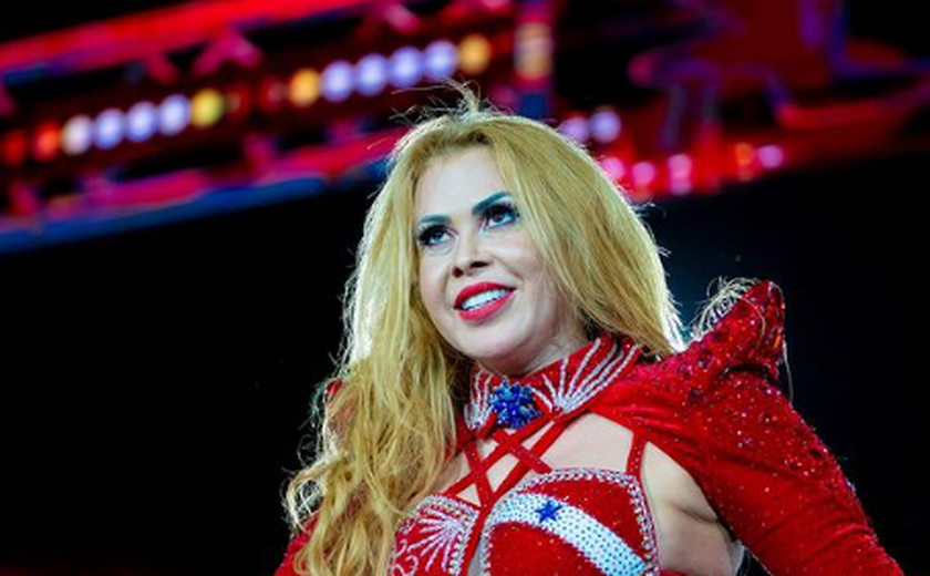 'Não estou sentindo falta', diz Joelma sobre não beijar ninguém há quatro anos
