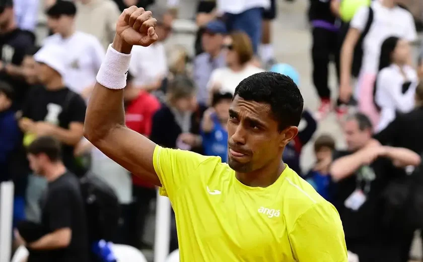 Monteiro bate sérvio e vai pela 1ª vez às oitavas de um Masters Mil
