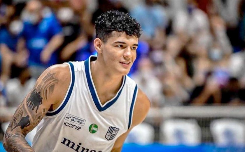 Gui Santos é selecionado na segunda rodada no Draft da NBA pelo campeão Warriors