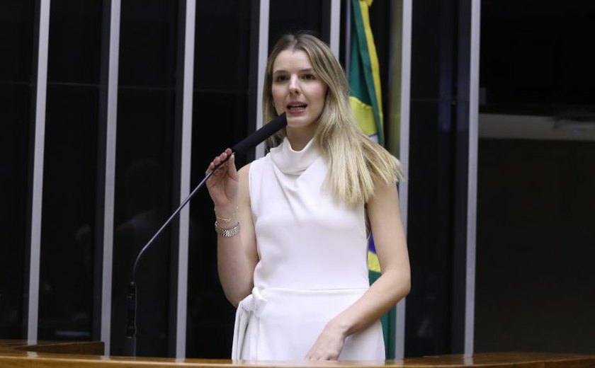 Projeto isenta de IPI carro comprado por quem tem câncer