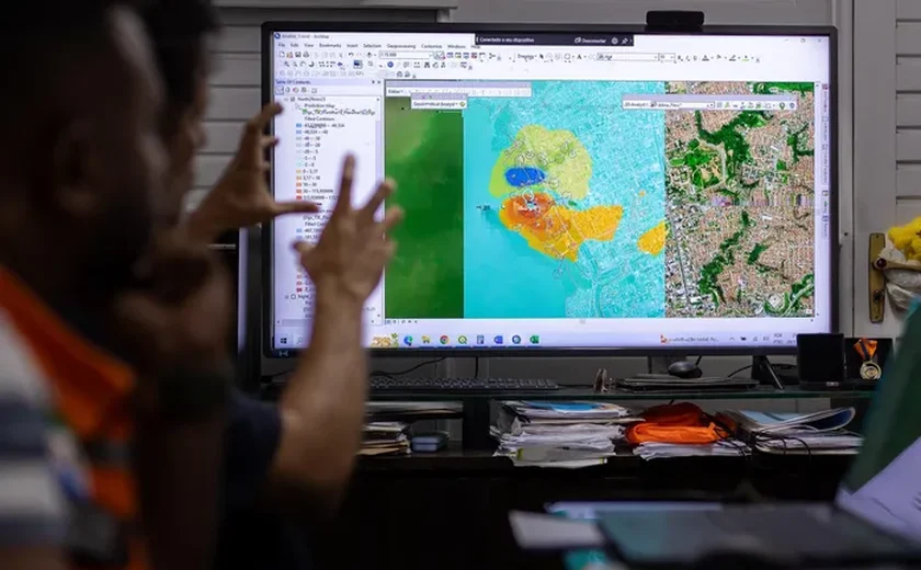 Prefeitura de Maceió tem 5 dias para decidir realocação da população dos Flexais
