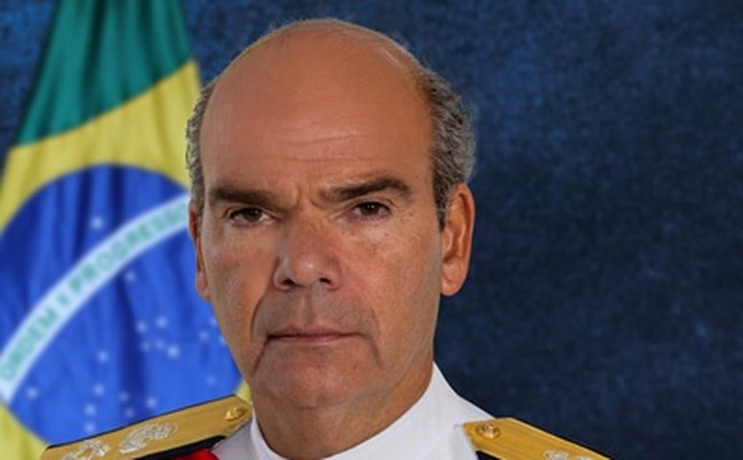 Comandante da Marinha diz que militares não se mobilizaram para dar golpe