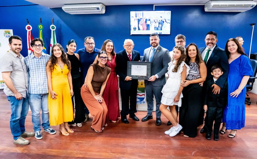 Câmara Municipal entrega Título de Cidadão Honorário de Maceió ao delegado Eduardo Maia