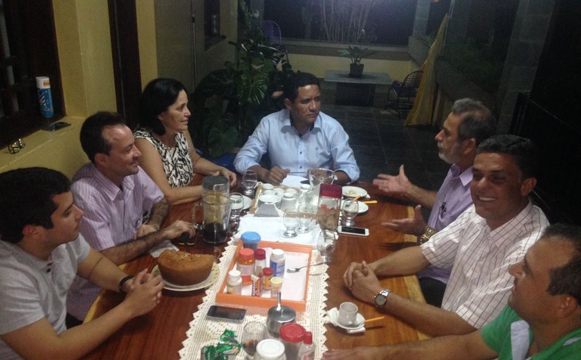 Eleição da Mesa em Palmeira: vereadores anunciam apoio incondicional a Julio Cezar