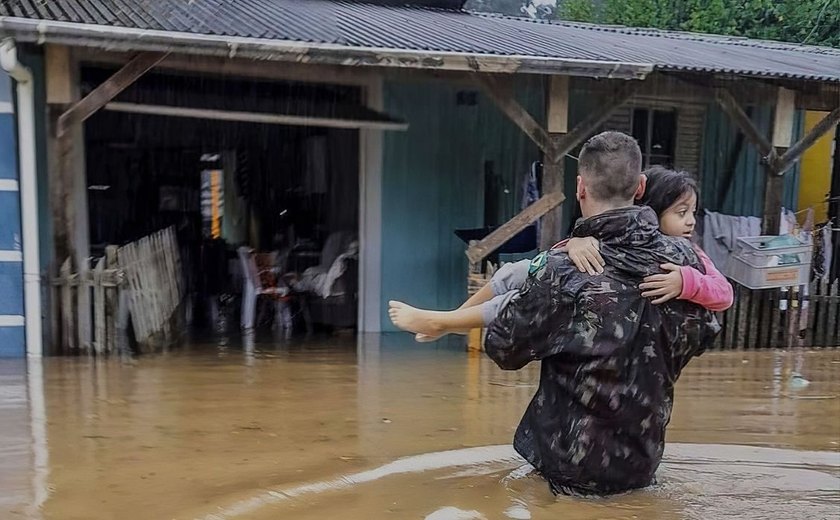 Ciclone provoca quatro mortes no Rio Grande do Sul