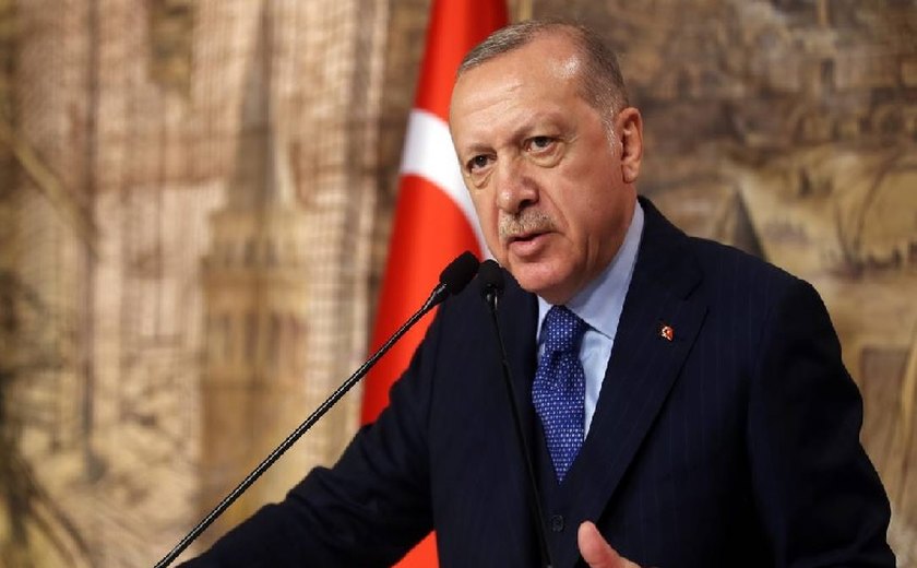 Presidente da Turquia admite ‘falhas’ na resposta ao terremoto