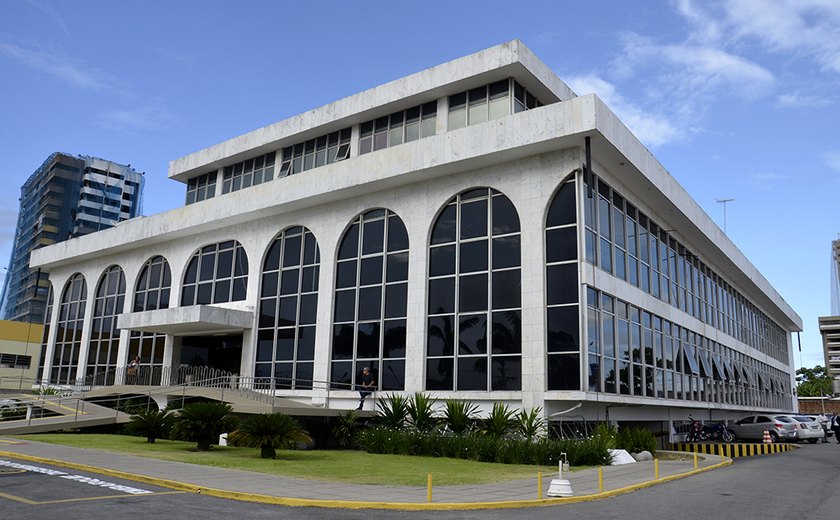 Representação do MP de Contas em desfavor do prefeito de Cacimbinhas é admitida pela Corte de Contas