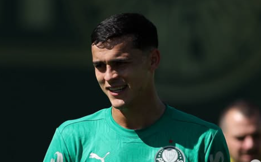 Palmeiras volta aos treinos de olho no clássico com o Corinthians; Paulinho inicia recuperação