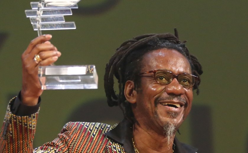 Música eletrônica e artistas como Luiz Melodia e Dorival Caymmi são destaque em festival de documentários