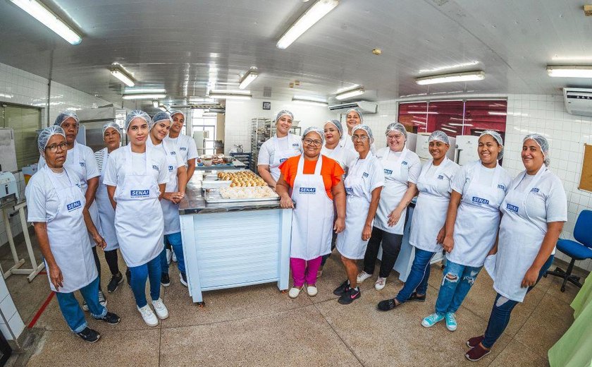 Alunas do curso de confeitaria do Emprega Mulher falam do sonho de ter o próprio negócio