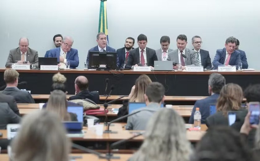 Reforma Tributária: deputados deixam carne fora da cesta básica com alíquota zero e contrariam pedido de Lula