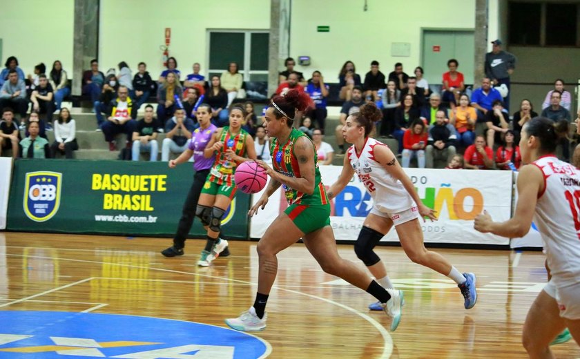 Sampaio Basquete e Sesi Araraquara disputam quarto jogo da final