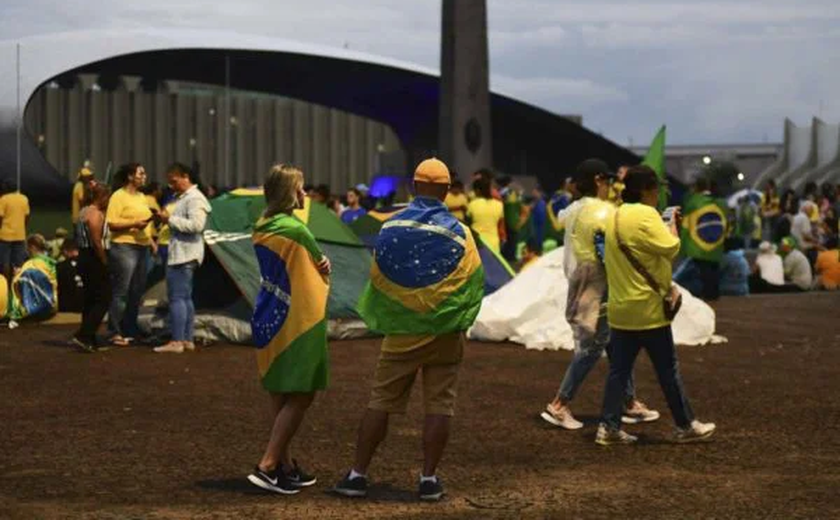 Bolsonaristas convocam atos para hoje em todo o país