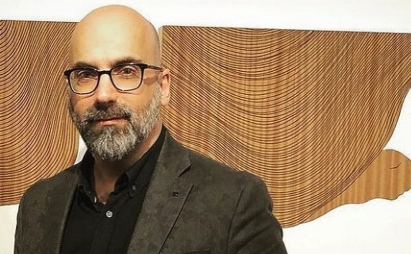 Sandy agradece texto de Valter Hugo Mãe em meio à separação: A arte salva