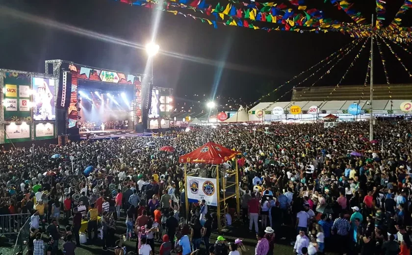 Cachês para famosos em eventos do Carnaval chegam a R$ 1 milhão; veja valores