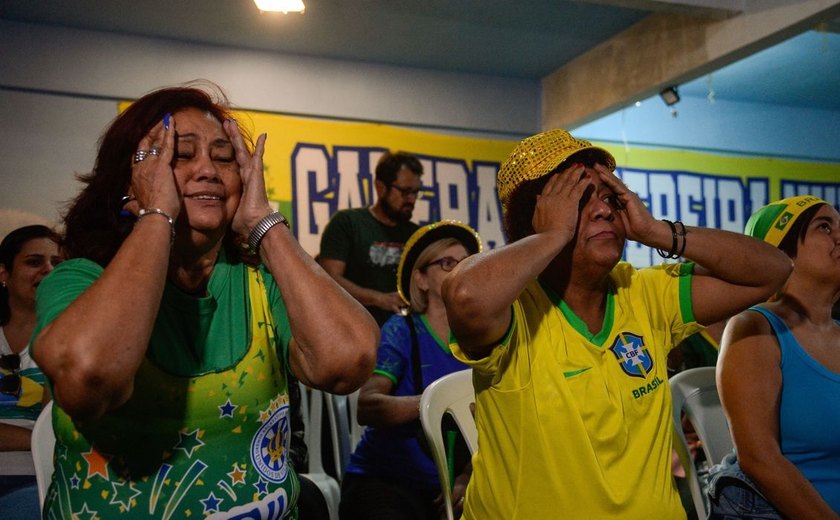 Eliminação da seleção feminina decepciona torcedoras