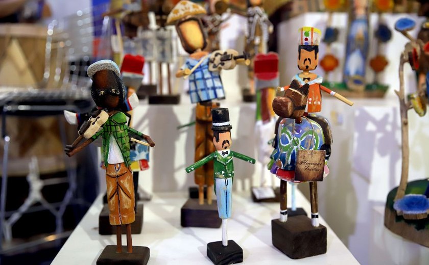 Feira Nacional de Artesanato reúne cinco mil artesãos em Olinda