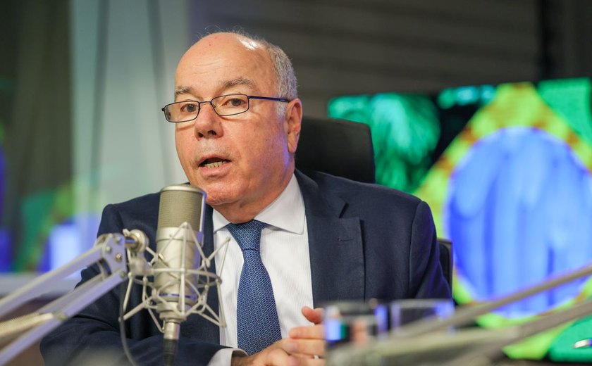 Mauro Vieira diz que problema com Carrefour está superado