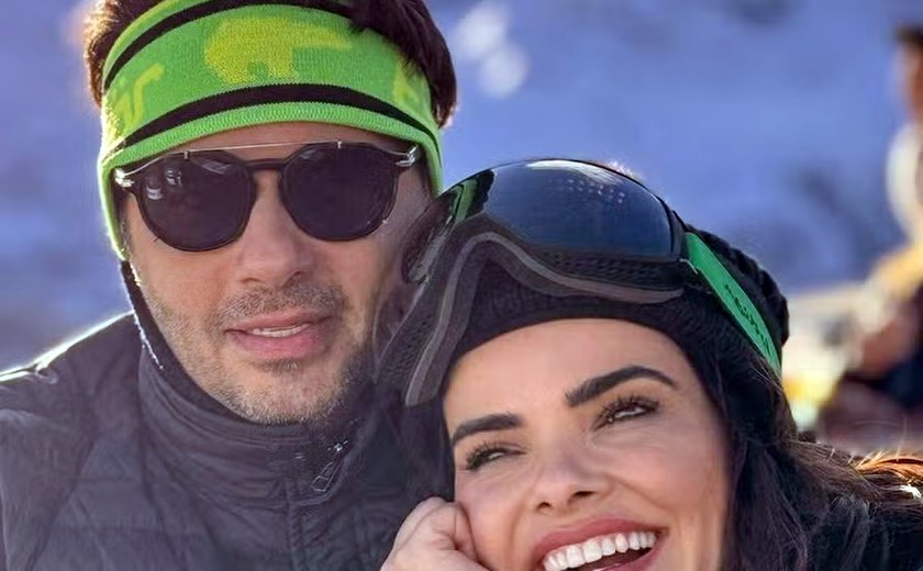 Vanessa Giácomo surge em clique raro com marido na neve