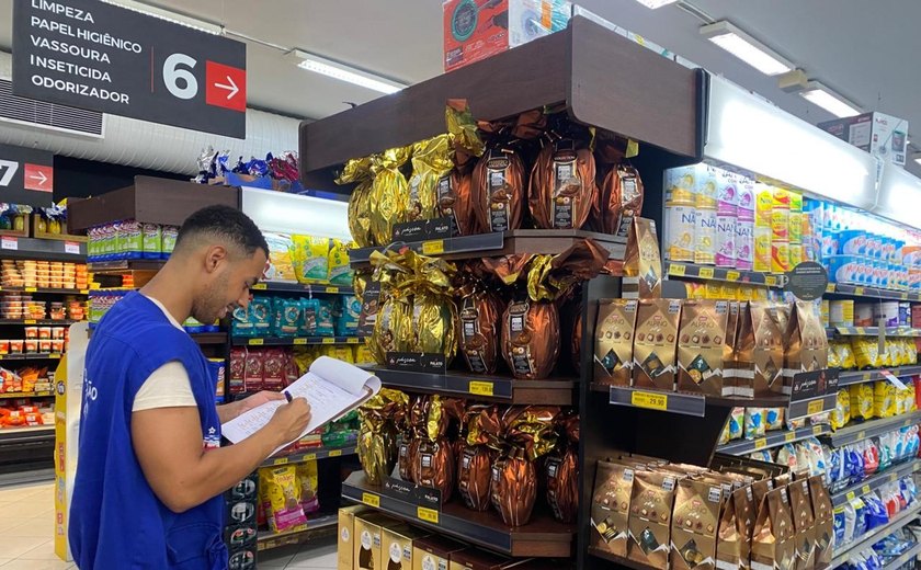 Procon Alagoas realiza pesquisa de preços e fiscalização de produtos para a Semana Santa