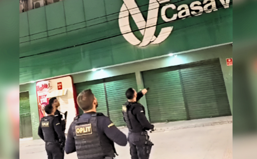 Homem é preso após arrombar loja no Centro de Maceió