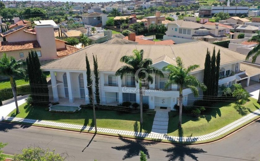 Zé Neto mostra detalhes da nova casa do 'BBB'; confira