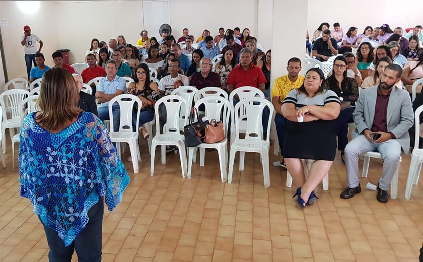Comunidades são capacitadas para melhor acolher os dependentes químicos