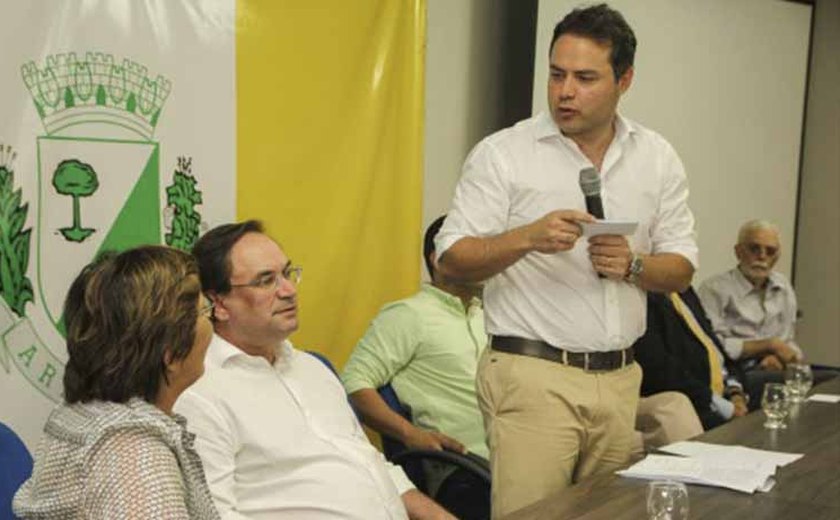 Renan volta a destacar crescimento de Arapiraca
