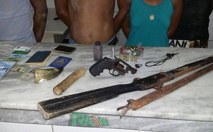Operação conjunta prende quatro suspeitos de crimes em Delmiro, AL