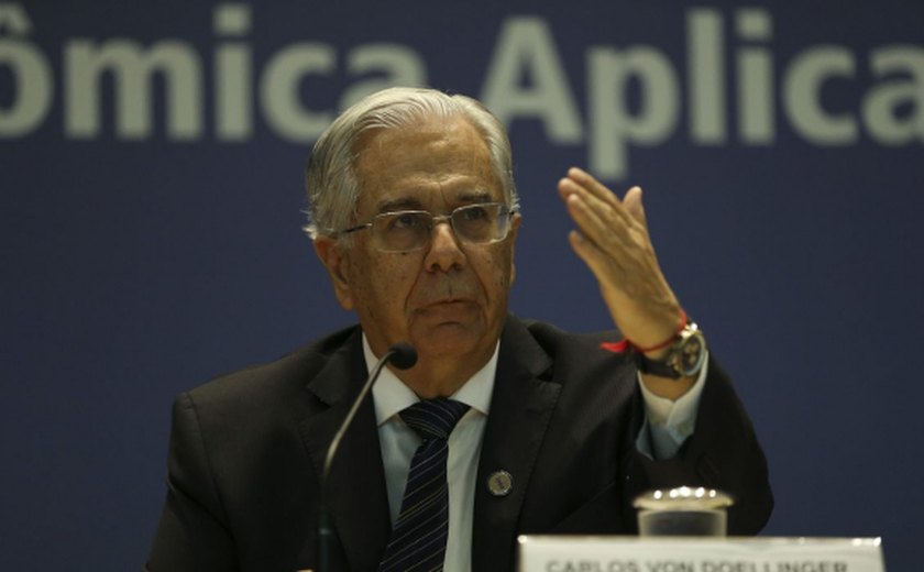 Ipea defende, pós-crise, desoneração temporária e extensão de redução de jornada