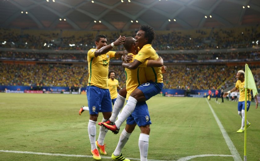 Brasil vence a Colômbia na Arena da Amazônia