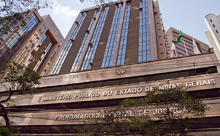 Homem é condenado a mais de 12 anos de prisão por ameaçar deputadas de morte e estupro
