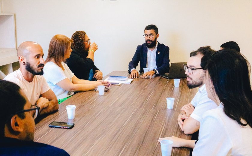 OAB aciona Sesau após alta de 500% em hormônios para a comunidade LGBTQIA+