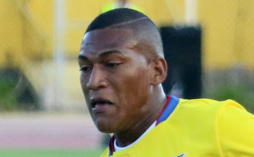 Equatoriano comanda São Paulo contra o Bragantino e conta com retorno de Luciano