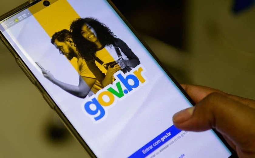Governo diz que monitora apagão global e afirma que problema não afetou Gov.br e outros sistemas