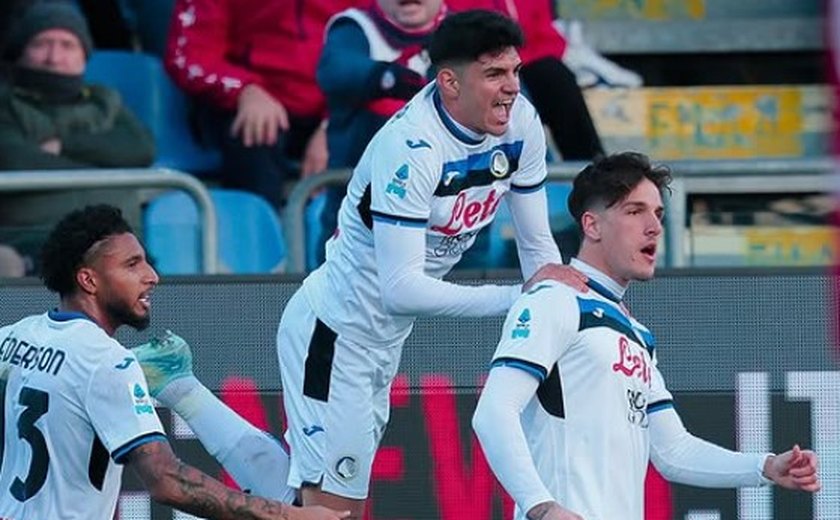 Atalanta derrota Cagliari, chega a 10 vitórias seguidas e lidera o Campeonato Italiano