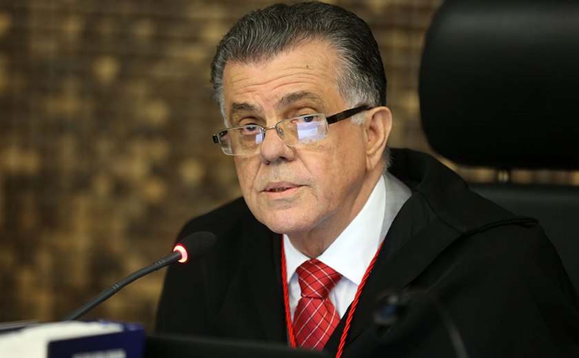 Presidente do TRE participa de evento sobre segurança em Brasília