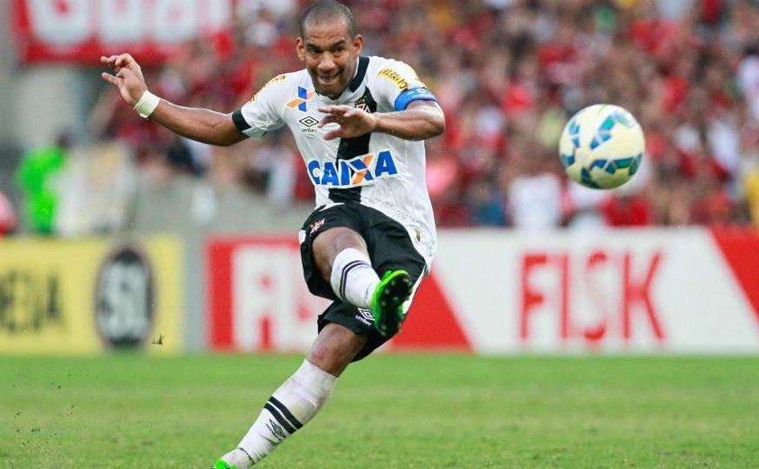 Vasco faz em 2 jogos no Carioca o que precisou de 14 no Brasileiro