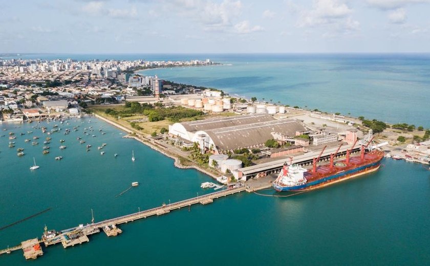 Porto de Maceió registra aumento de 12,22% na movimentação de cargas em 2023