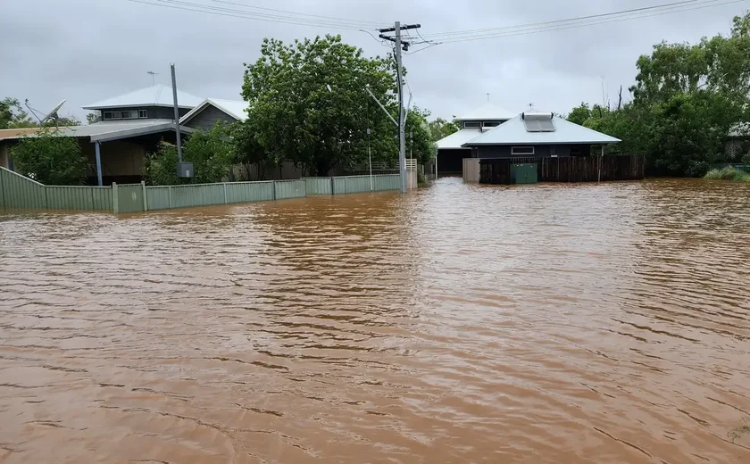 Na Austrália, chuvas provocam inundações e deixam 195 mil casas sem energia elétrica