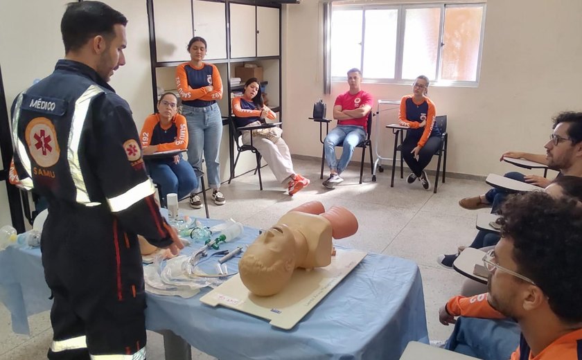 Samu realiza Curso de Atendimento Pré Hospitalar para acadêmicos de