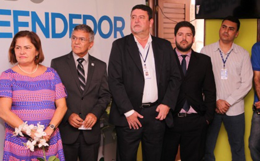 Arapiraca instala Juceal Express e facilita abertura de empresas