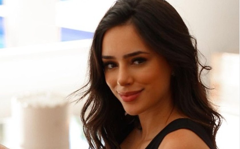 Bruna Biancardi compra mansão de luxo na Granja Viana