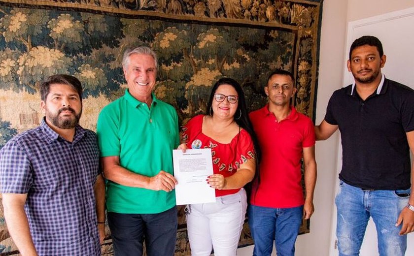 Collor garante fortalecimento e ampliação do Programa do Leite em Alagoas