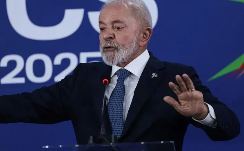 Lula diz que ministros do STF foram atingidos por mais uma medida arbitrária do governo dos EUA