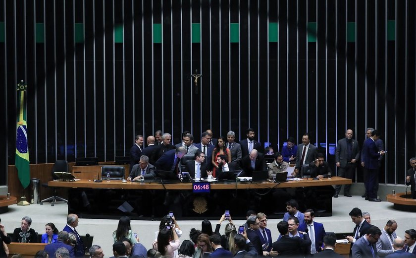 Câmara instala comissão especial sobre isenção do IR até R$ 5 mil
