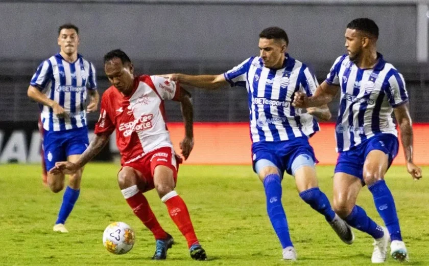 CSA goleia o Náutico e assume liderança do Grupo B na Copa do Nordeste: 4 a 1