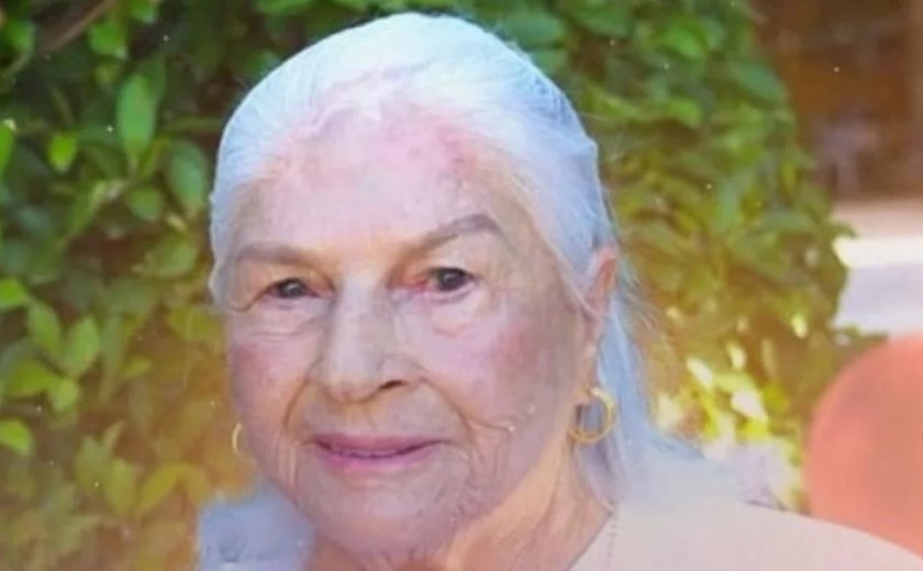 Morre, em São Paulo, Dona Helena, esposa do empresário José Alexandre