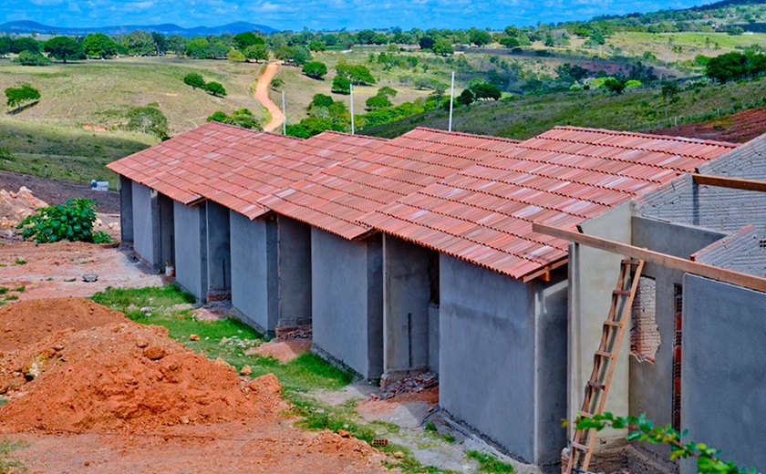 Mais 29 casas serão entregues a famílias carentes de Limoeiro