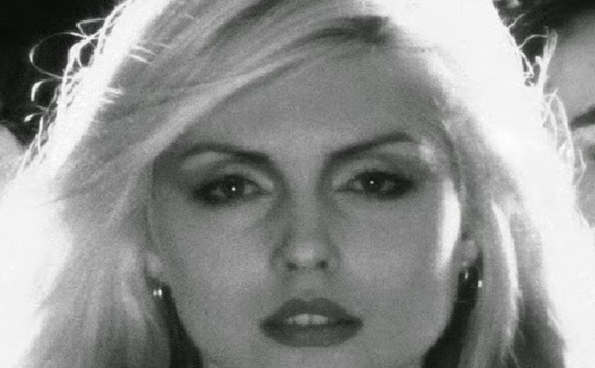 Debbie Harry, do Blondie: ‘Não tenho mais como competir na indústria musical, por causa da minha idade’